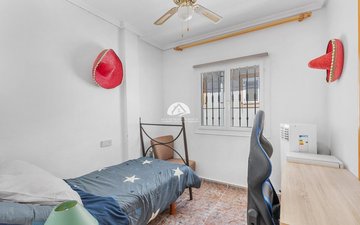 Property slide 22