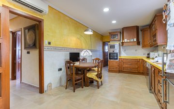 Property slide 15