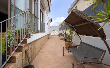 Property slide 42
