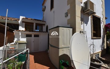 Property slide 46