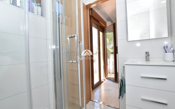 Property slide 36