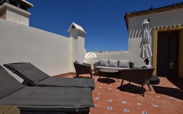 Property slide 40