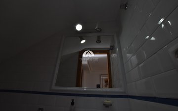 Property slide 48