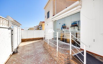 Property slide 6