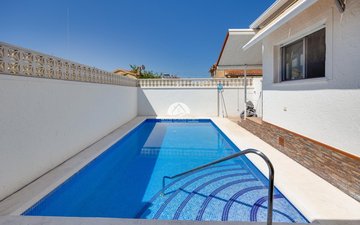 Property slide 11