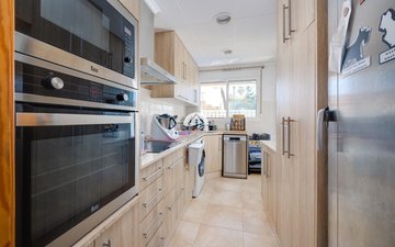 Property slide 22