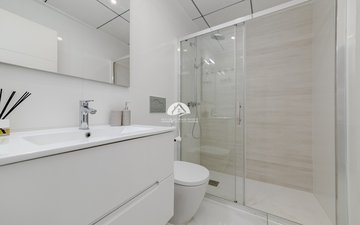 Property slide 25