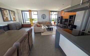 Property slide 18