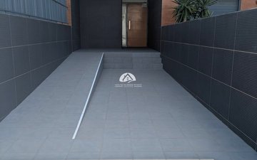 Property slide 40