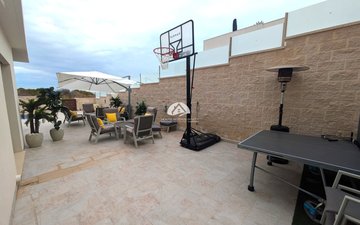 Property slide 6