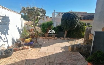 Property slide 43