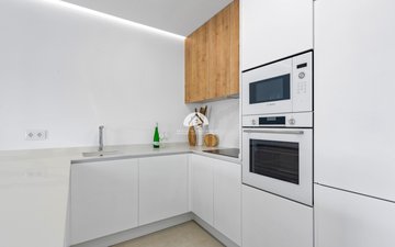 Property slide 21