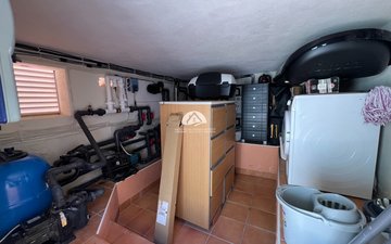 Property slide 41