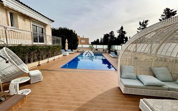Property slide 30
