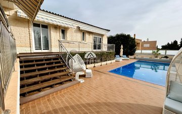 Property slide 33