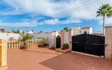 Property slide 30