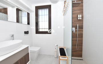 Property slide 24