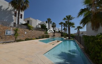 Property slide 36