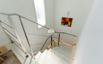 Property slide 22