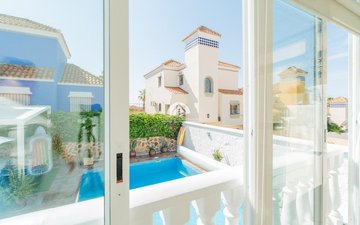 Property slide 16