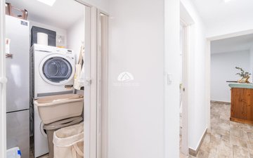 Property slide 39