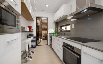 Property slide 27