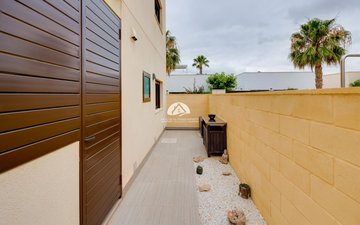 Property slide 42