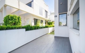 Property slide 6