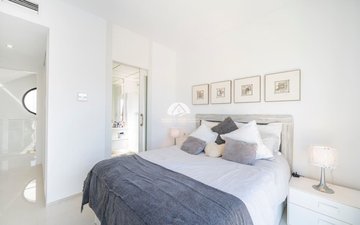 Property slide 25