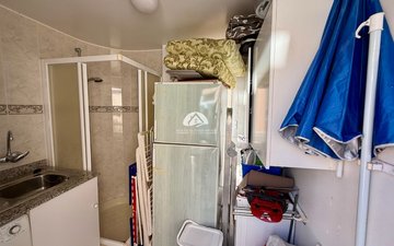 Property slide 20