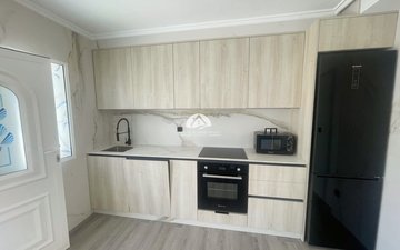 Property slide 10