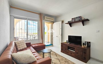 Property slide 25