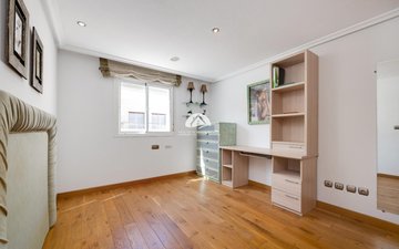 Property slide 31
