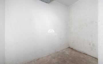 Property slide 46