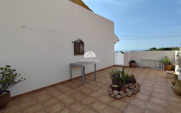 Property slide 17