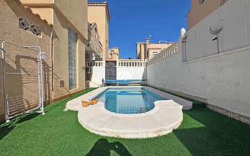 Property slide 18