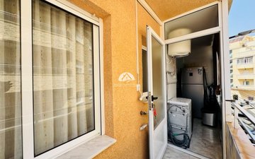 Property slide 10