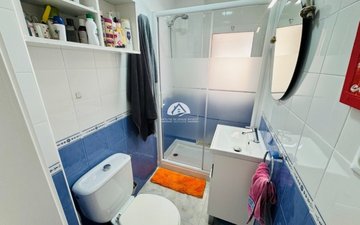 Property slide 17