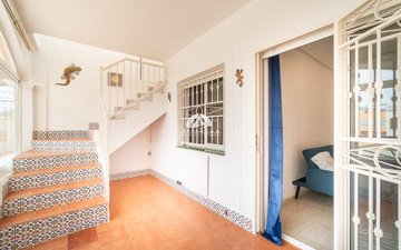 Property slide 25