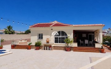 Property slide 32