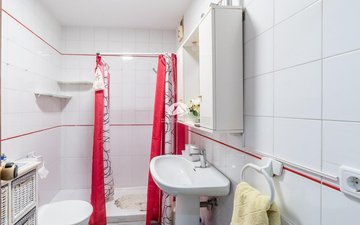 Property slide 9