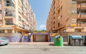 Property slide 25
