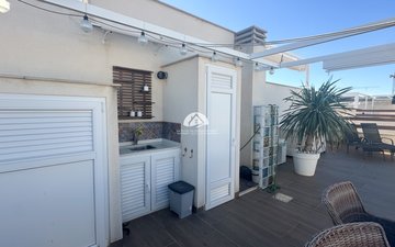 Property slide 44