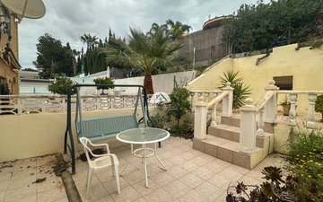 Property slide 19