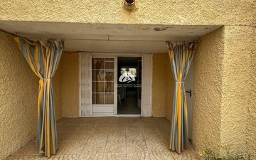 Property slide 39