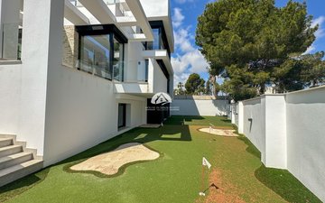 Property slide 28
