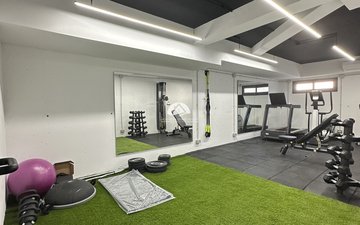 Property slide 17