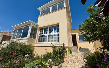 Property slide 6