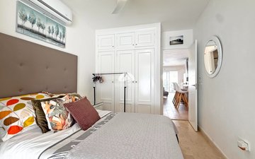 Property slide 33