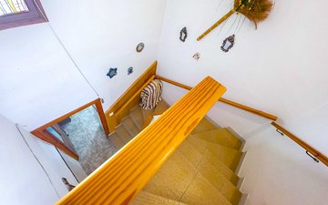Property slide 17